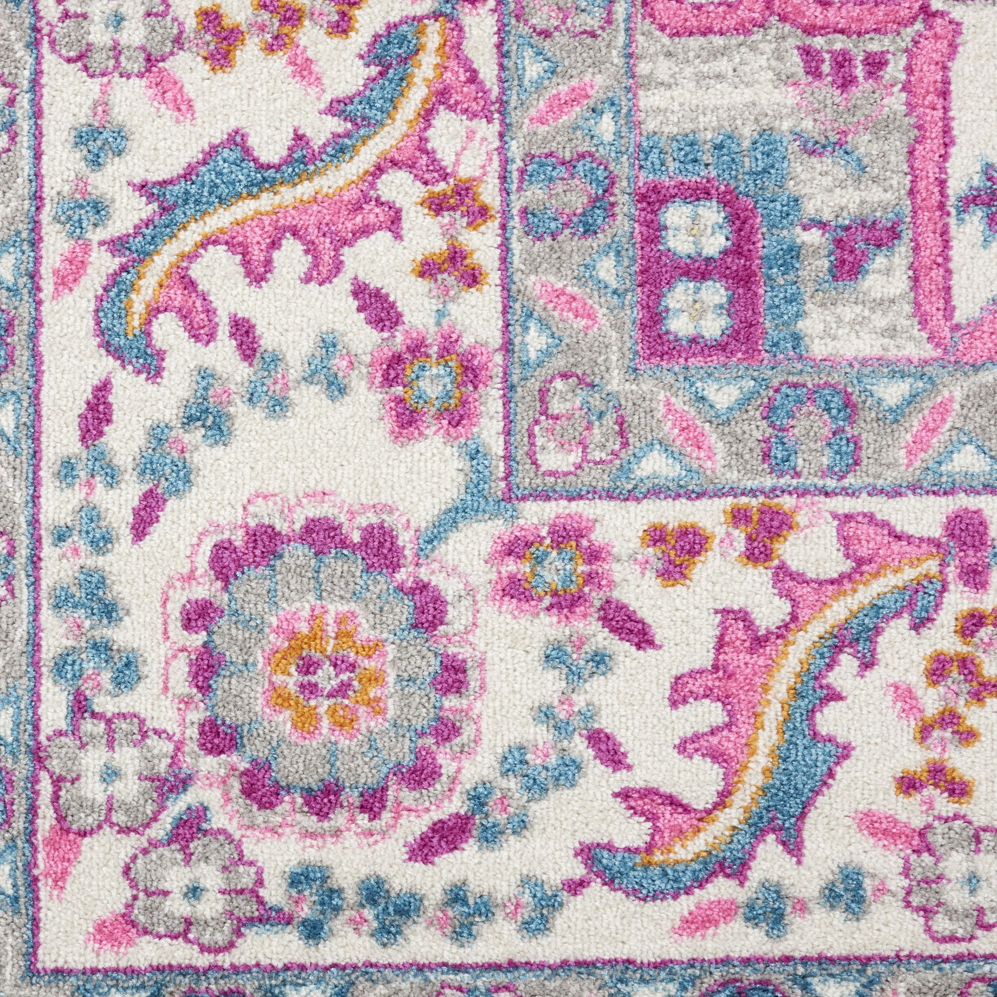 Nourison Passion Persian Light Grey/Pink 6'7" x 9'6" Area Rug, (7x10)