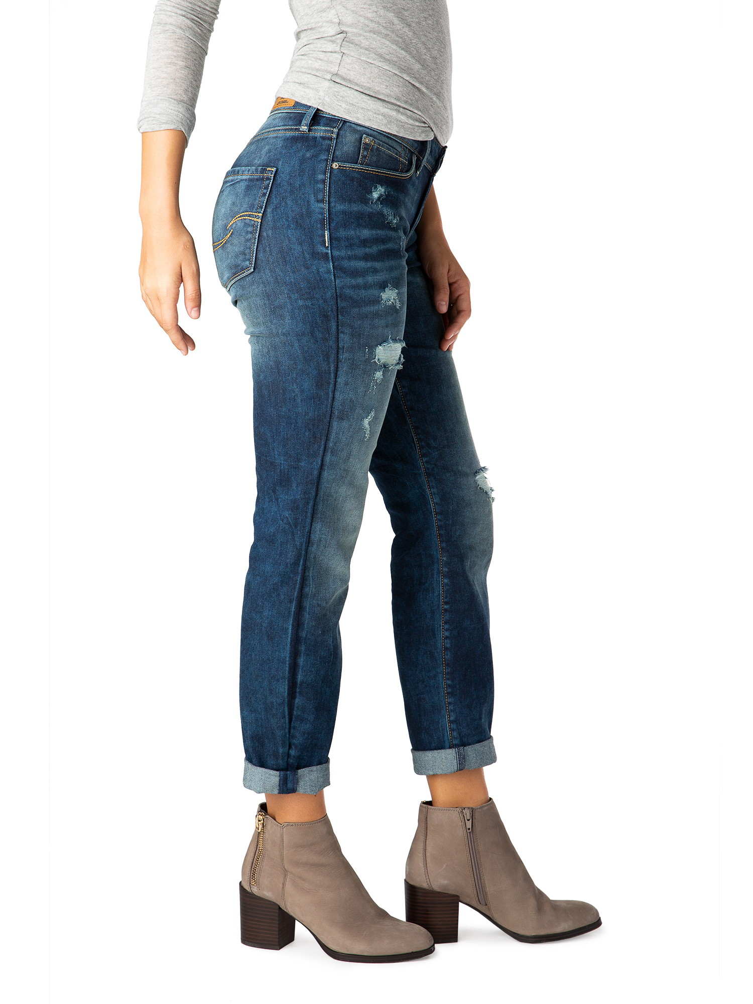 Signature by Levi Strauss & Co. Women's Modern Slim Cuffed Jeans - image 4 of 4