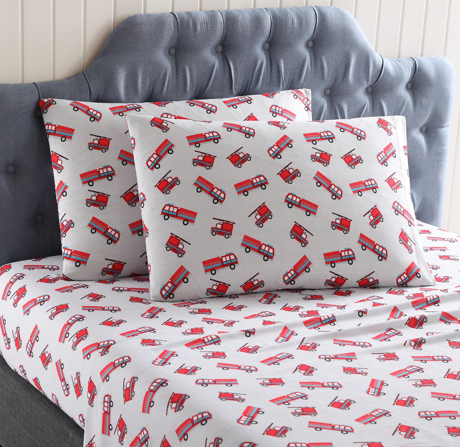 Children/'s 12/" Complete Cushion with Fire Engines in 100/% Cotton Fabric
