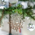 thumbnail image 1 of Fiudx Colgante de Copo de Nieve Navideño, Decoración Dorada Brillante, Material Irrompible, Versátil para Árbol o Corona, Ambiente Festivo, 4 Tamaños Disponibles, 1 Pieza Por Juego, 1 of 6