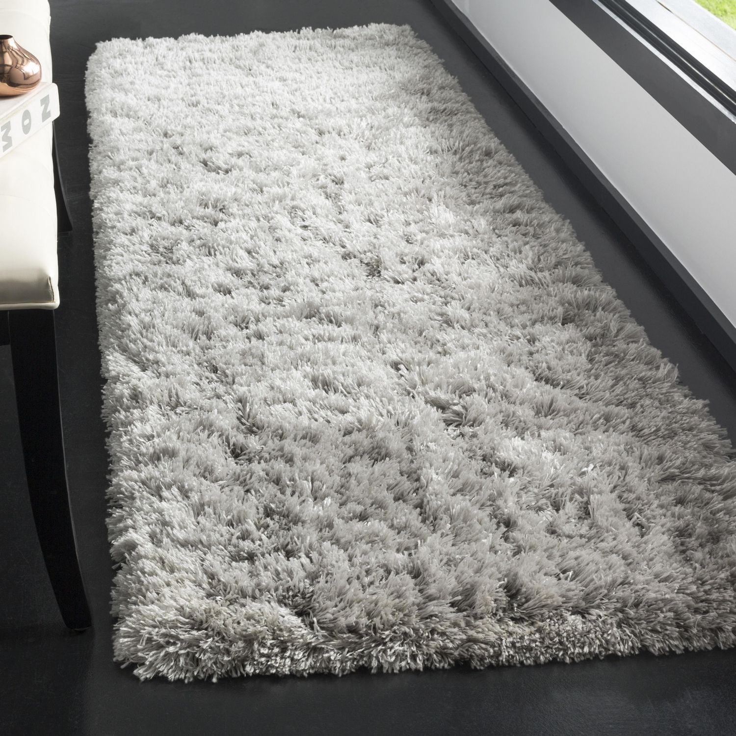 SAFAVIEH Polar Abbot Solid Extreme Plush Shag Area Rug