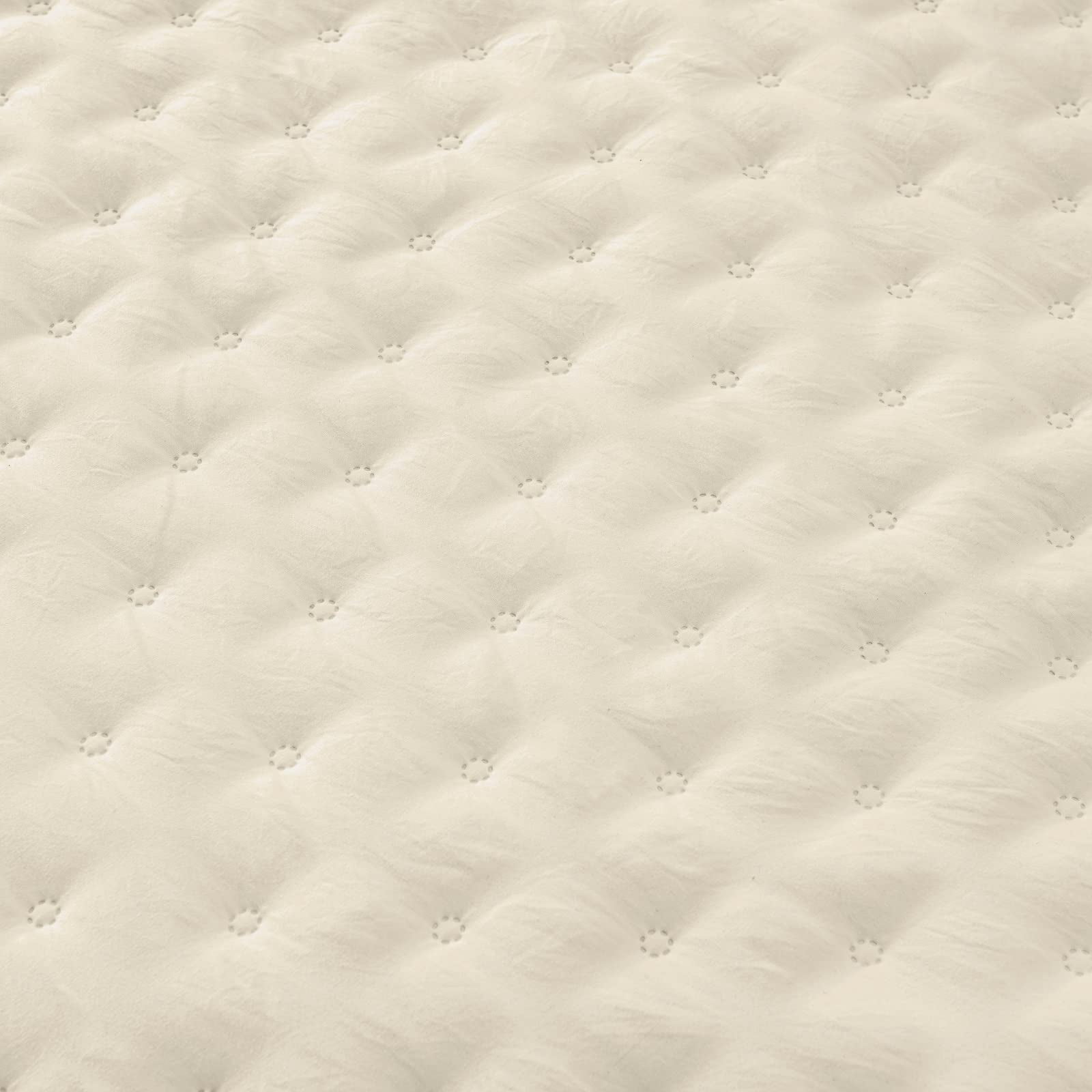 3-Piece Queen Size Quilts, GREAGLE Soft Lightweight Quilt for Queen Bed, Dotted Circle Pattern Warmer Bedspread /Bedding Set with Pillow Shams, 90 x 90 inch, Beige