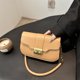 thumbnail image 4 of Bolso cuadrado pequeño con estampado de cocodrilo y textura pequeña para mujer, nuevo estilo 2025, moderno y de alto valor, bolso bandolera versátil., 4 of 5