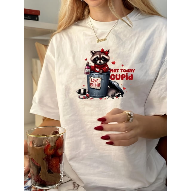 Women'S Vintage Raccoon Print T-Shirt, Polyester 100% Crew Neck Short Sleeve Tee, Geometric Pattern Knit Fabric Top for Summer, 200g/m² - Casual Retro Style