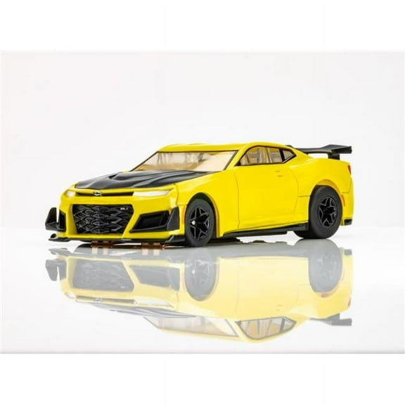 AFX/Racemasters 2021 Camaro 1LE Shock Yellow AFX22075 HO Slot Racing Cars