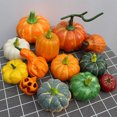 thumbnail image 2 of Nvzi Vegetales artificiales realistas de espuma decorativa para el hogar, la cocina y la decoración (juego de calabazas D, 10 unidades), 2 of 5