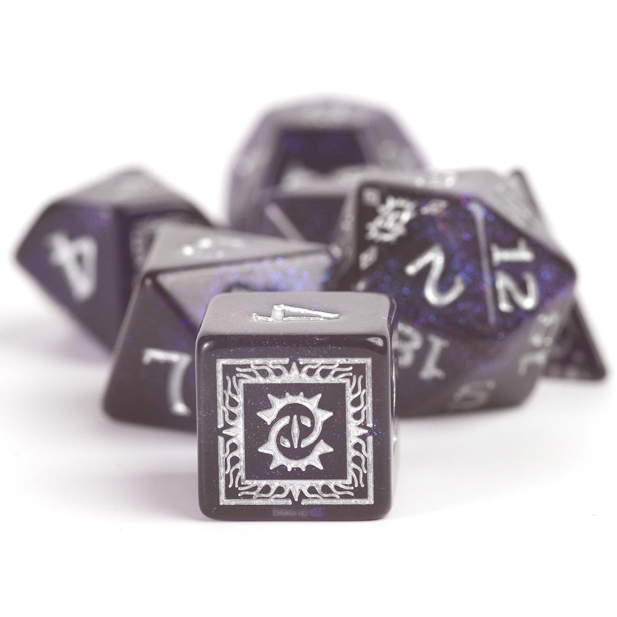 Dungeons & Dragons: D&D Adventure Dice: Warlock - Purple - 16pc RPG Set, Class Symbols, Roleplaying Game Accessory, Sirius Dice, Officially Licensed