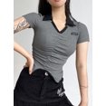 thumbnail image 4 of Venta de liquidación barata, tops cortos de moda coreana con dobladillo irregular para mujer, camisetas ajustadas de retazos con cuello en V, ropa de calle, camisetas vintage, 4 of 6