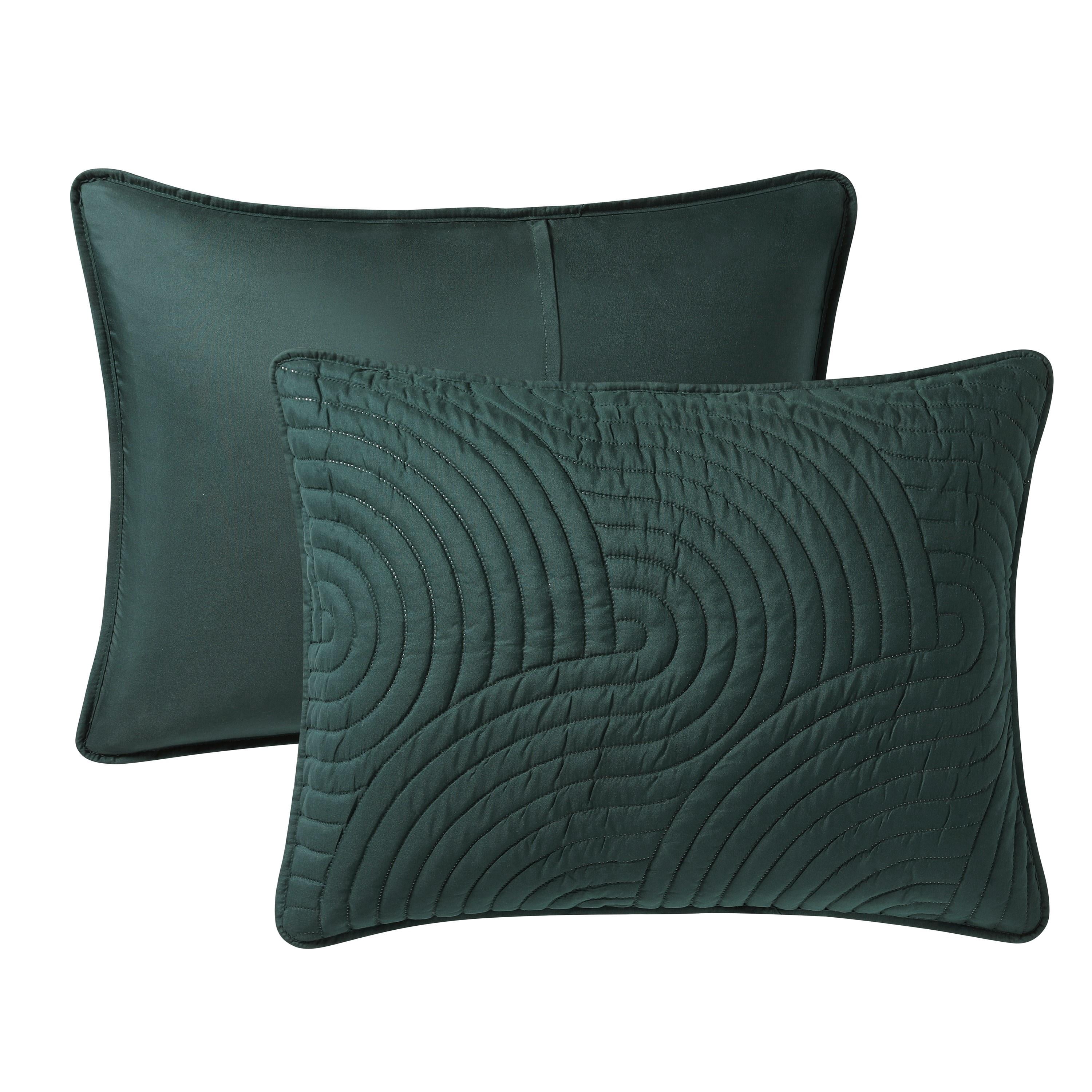 VCNY Home Sands 3-Piece Dark Green Textured Curve Striped Pinsonic Quilt Set, Full/Queen, Adult, Unisex
