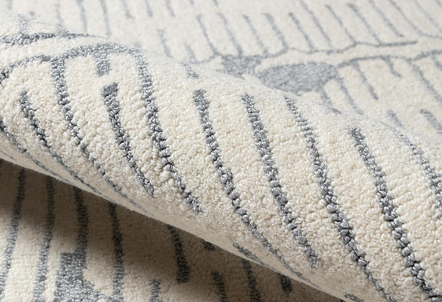 Momeni Smith Contemporary Hand Tufted Grey Area Rug 2' X 3'
