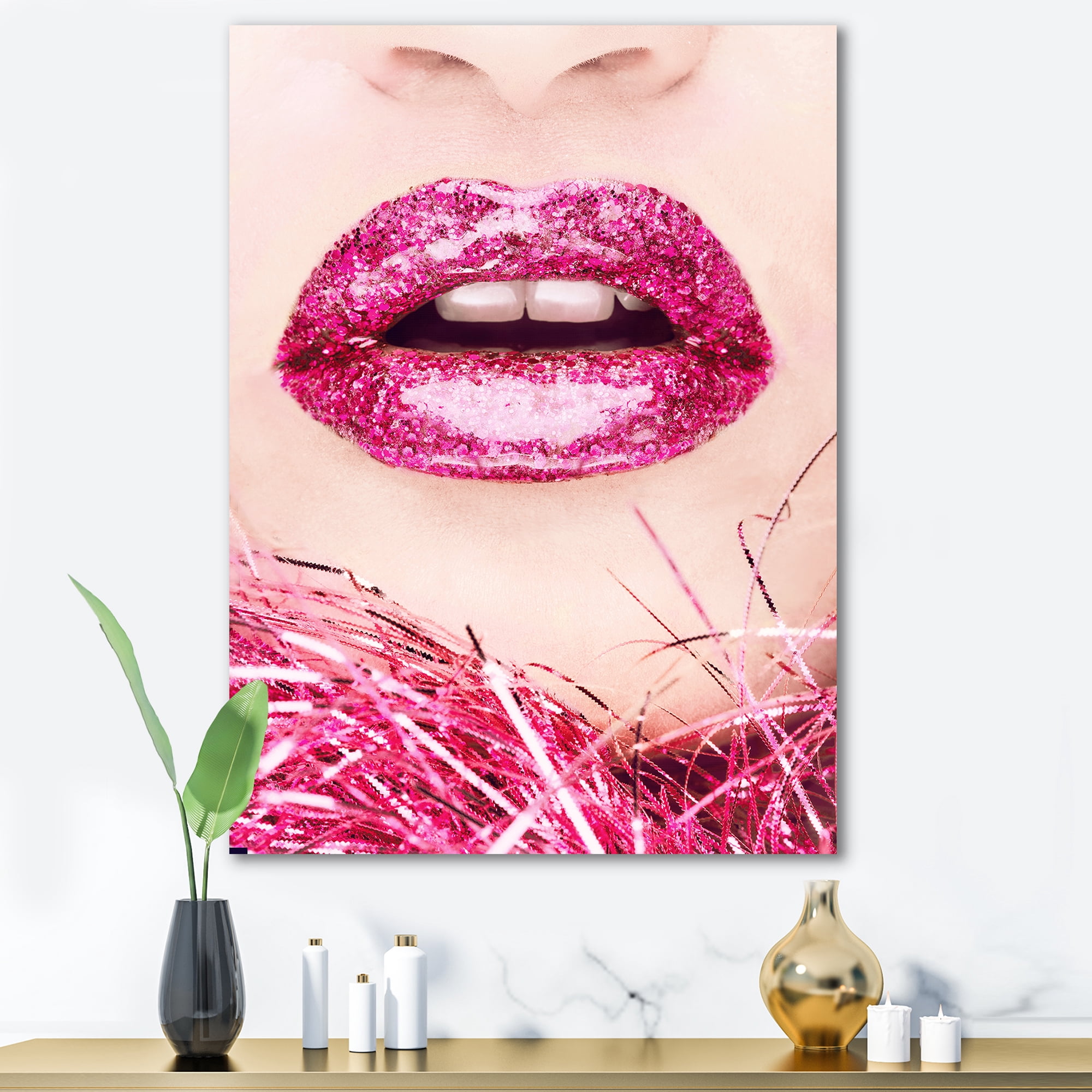 Designart ' Close-Up Of Golden Female Lips II ' Modern Canvas Wall Art Print