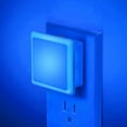thumbnail image 1 of Paquete de 2 luces nocturnas enchufables a la pared, luz nocturna enchufable con sensor de luz del atardecer al amanecer, blanco suave de 3000 K, 0.3 W, luz nocturna LED para baño, adulto, 1 of 8