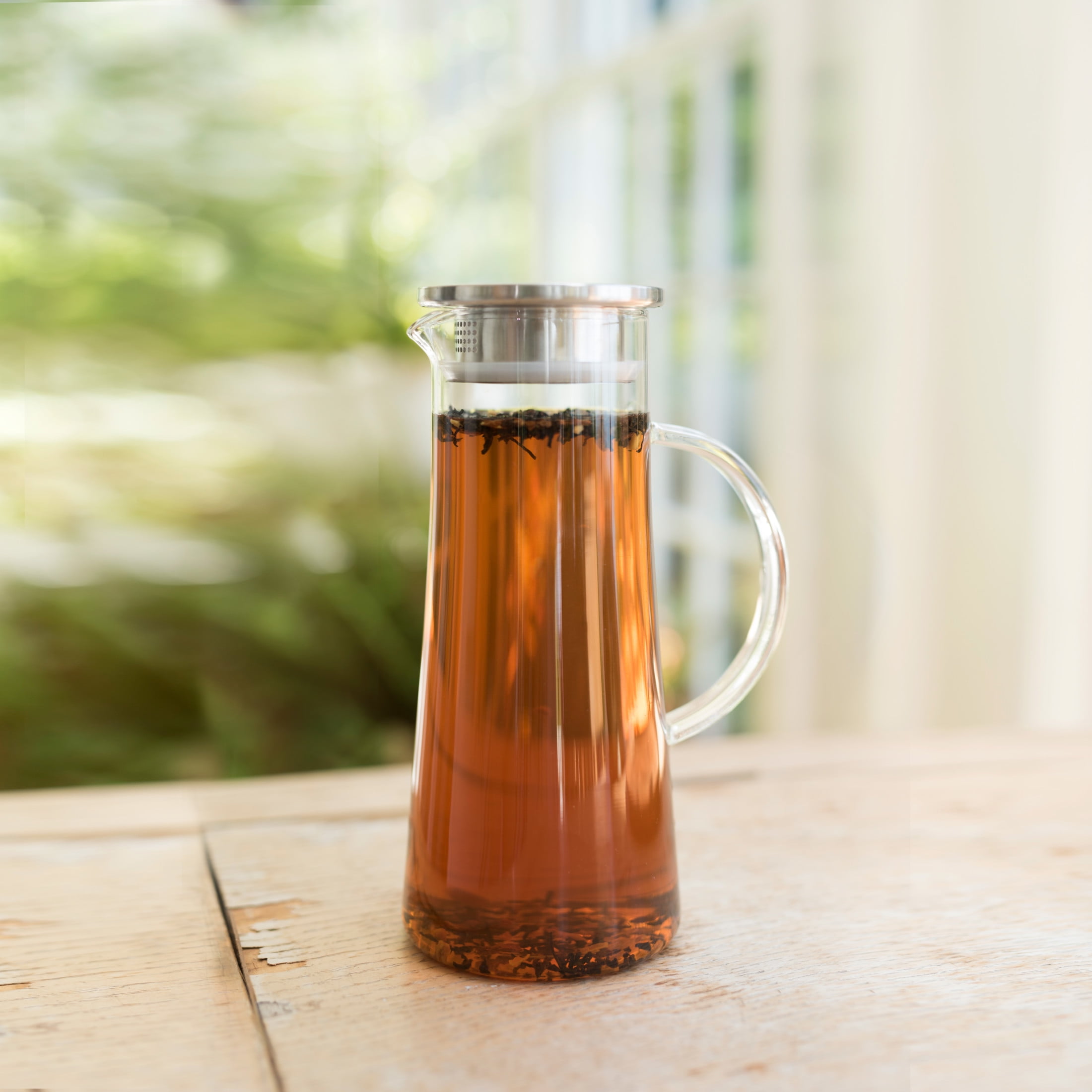 Pinky Up Charlie Glass Iced Tea Carafe, Juice, Lemonade Pitcher, 1.5 liter