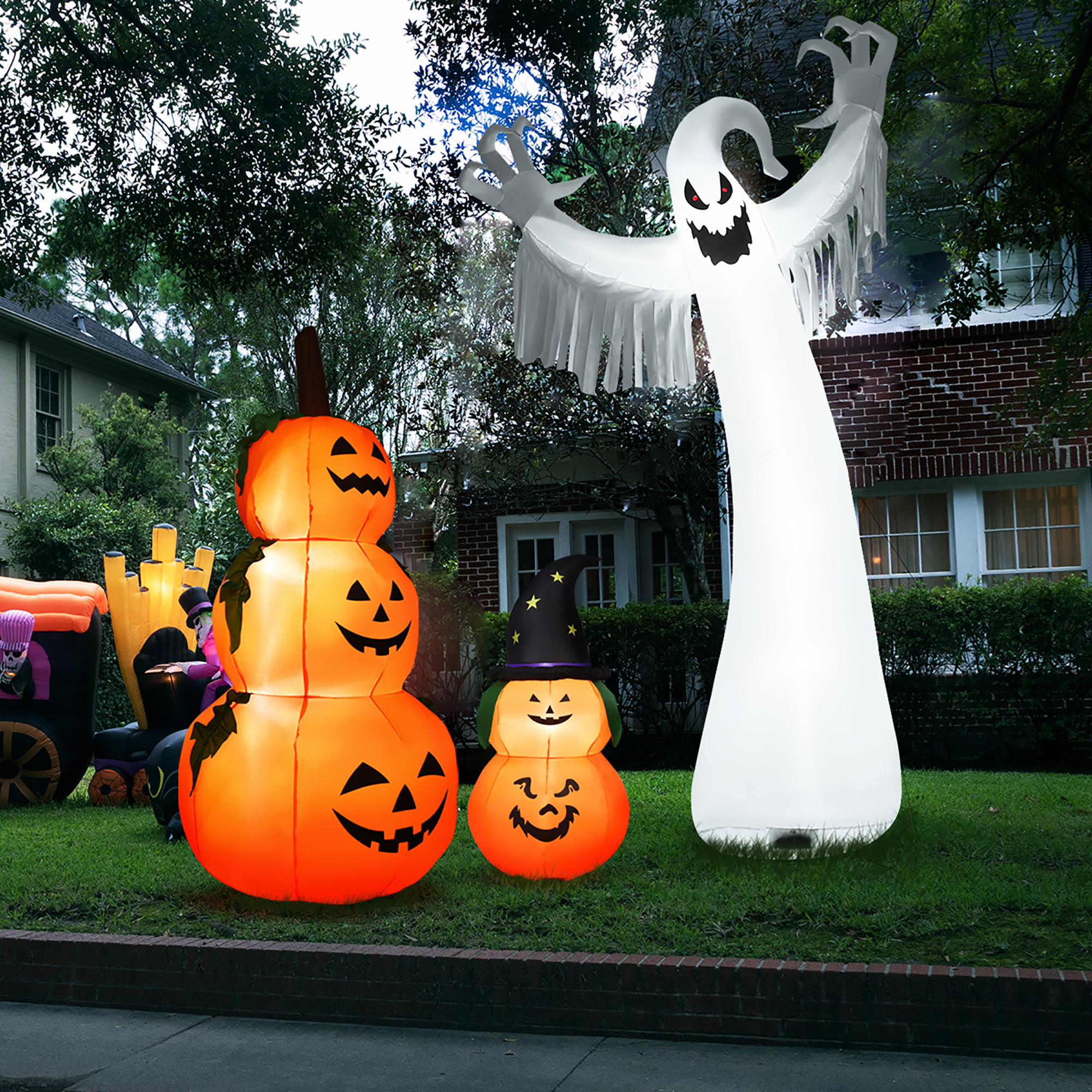 Tall Spooky Colorful Flashing Led Blow Up Cool Garden Lawn Yard Halloween Party Decorations Outdoor Indoor 12 Feet Halloween Giant Ghost Inflatable with Scary Sound Infrared Voice Sensor Prompter