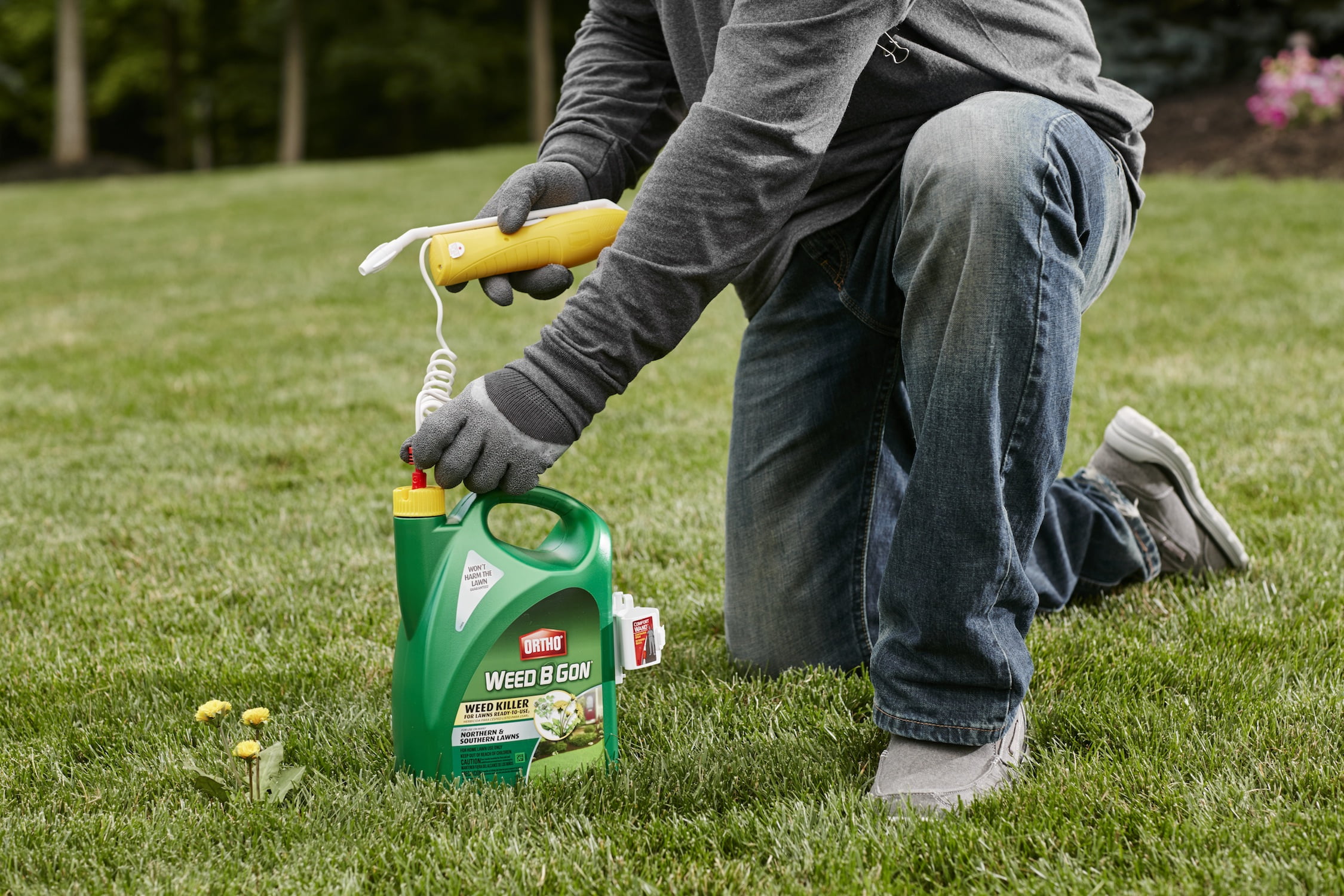Ortho Weed B Gon Weed Killer for Lawns Ready-to-Use, 1 gal with Comfort Wand