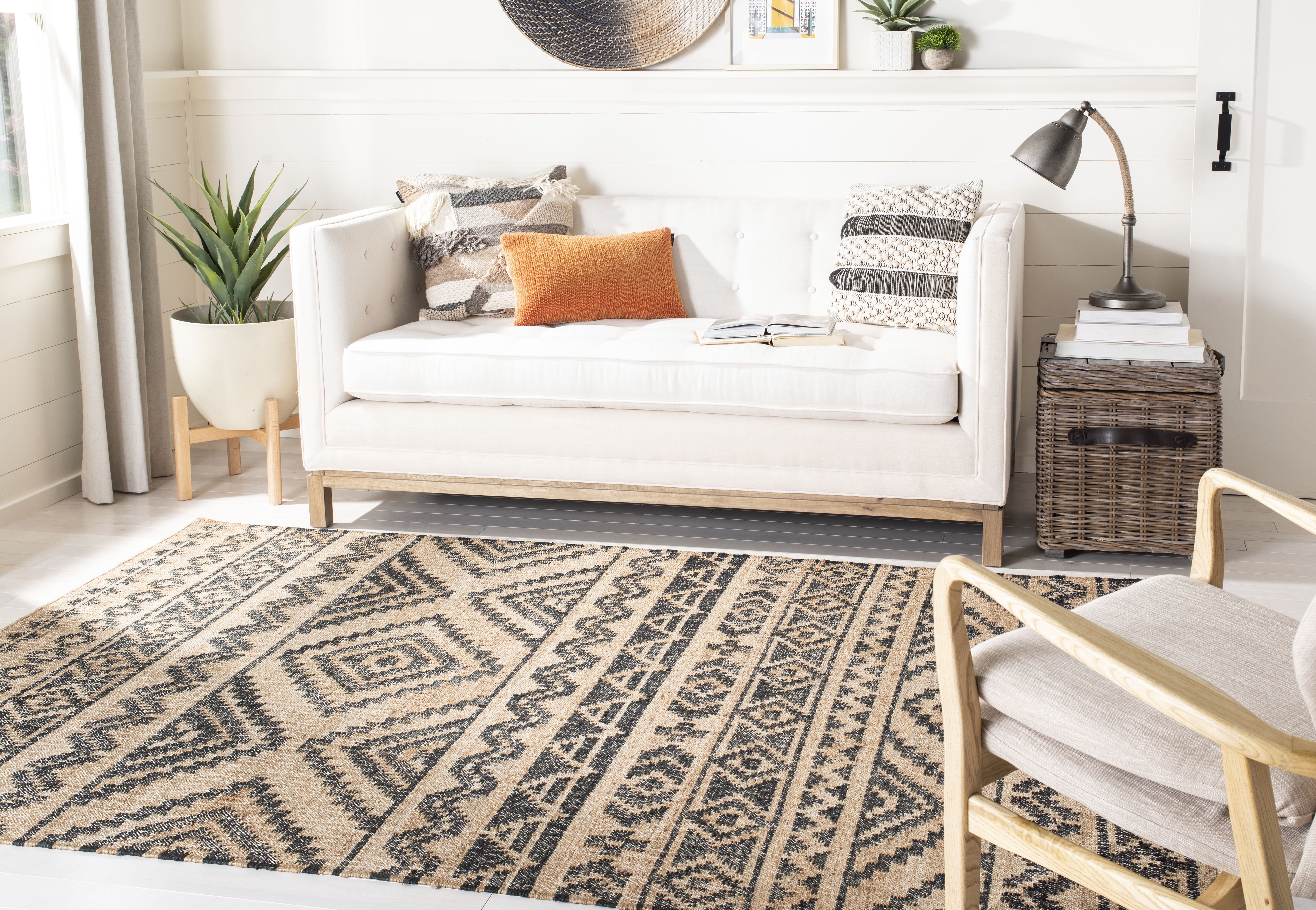 SAFAVIEH Kilim Jaylee Geometric Area Rug, Natural/Charcoal, 5' x 5' Square