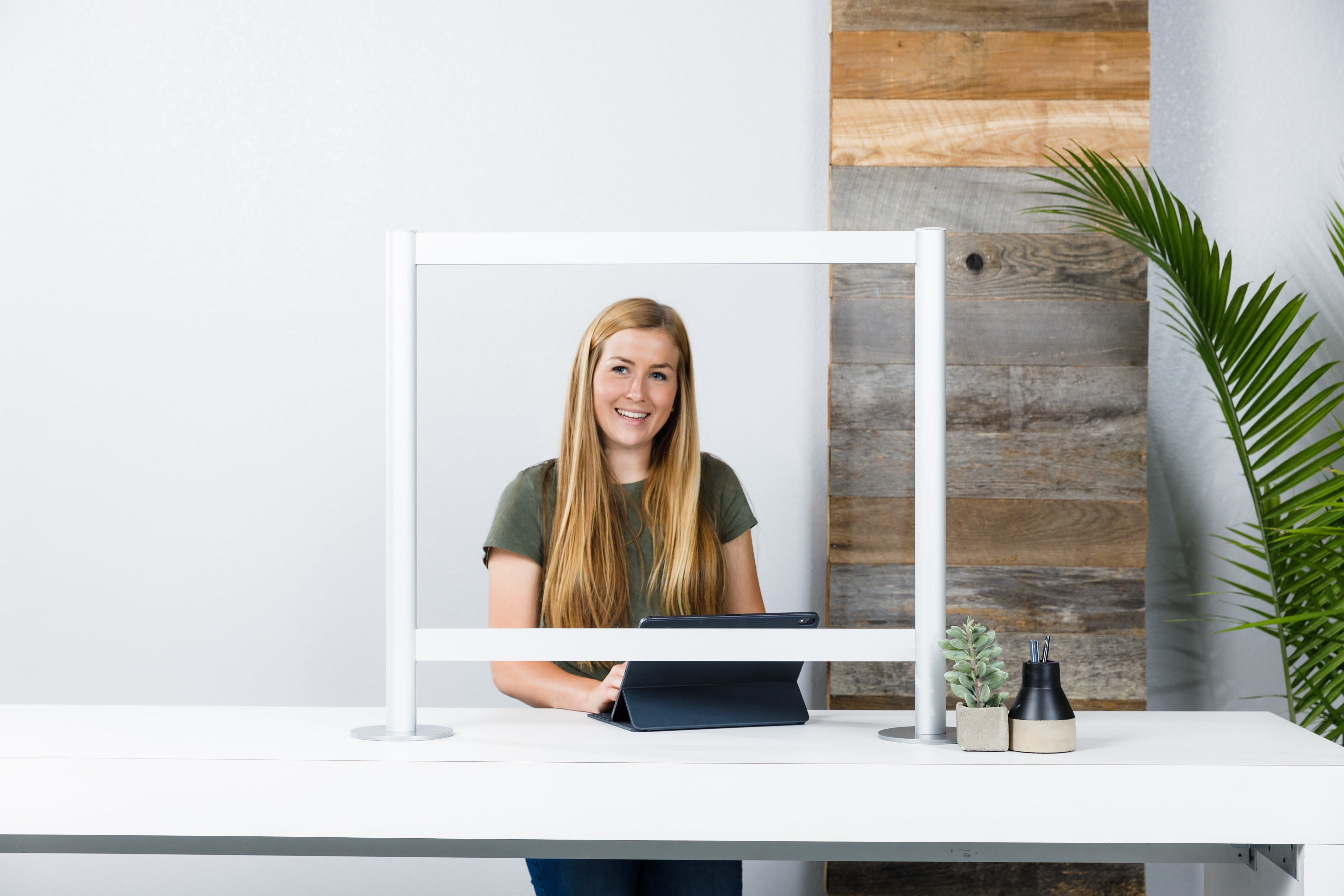 Protective Sneeze Guard, Clear Acrylic Plexiglass Shield with Aluminum