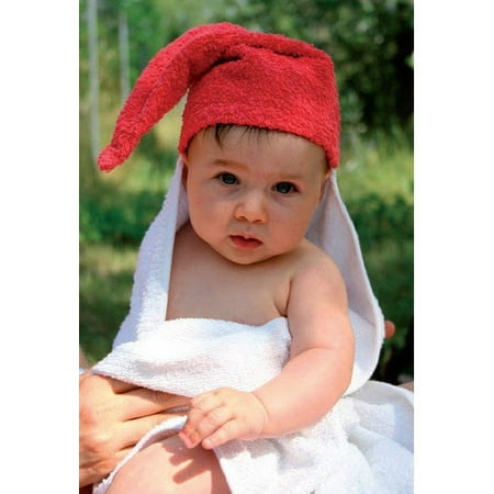 Challenge & Fun Furnis Elf Baby Hooded Towel