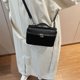 thumbnail image 4 of Bolso Tipo Cartera Cruzado Hombro Mano Sólido Ante para Mujer, 4 of 9