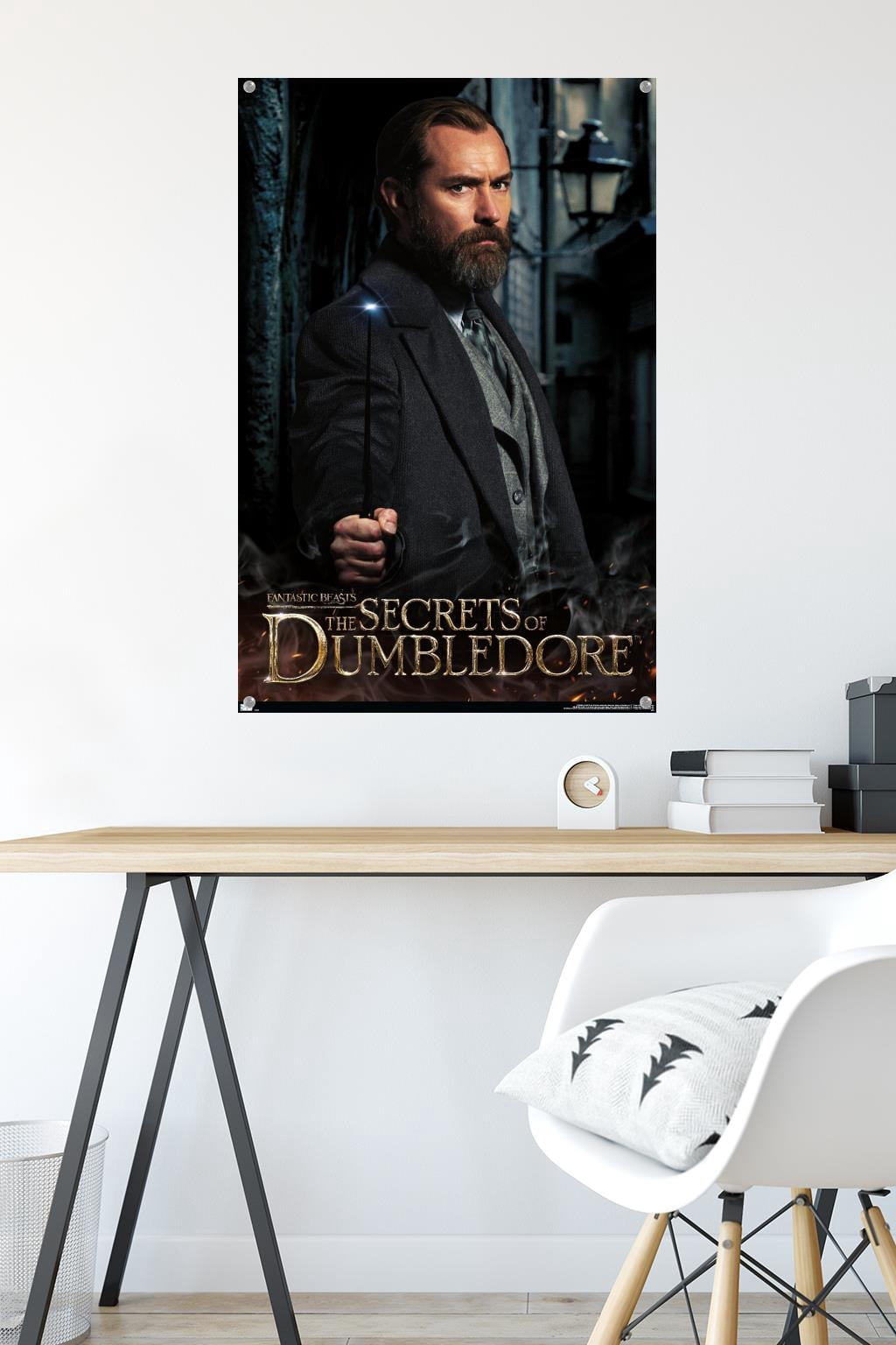 Fantastic Beasts: The Secrets of Dumbledore - Dumbledore Wall Poster with Pushpins, 22.375" x 34"