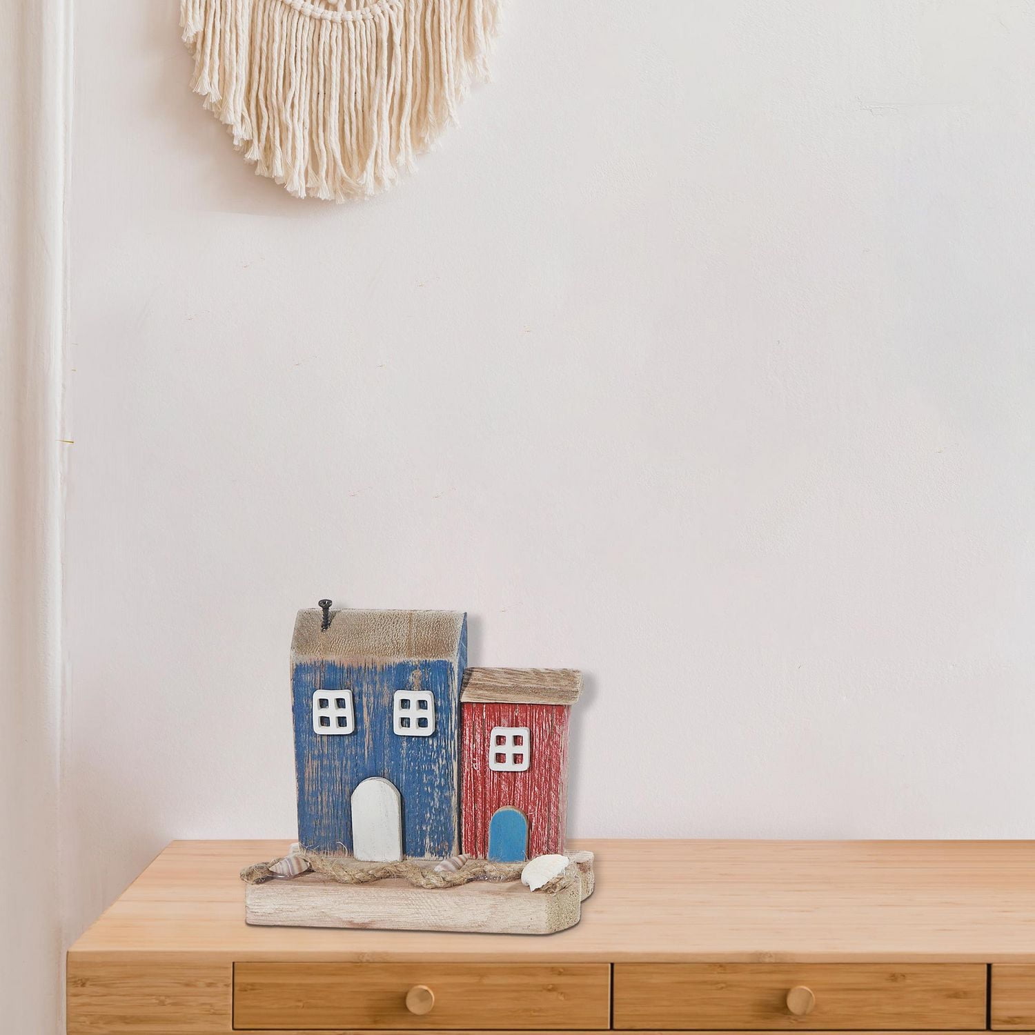 Maison Unique En Bois Au Bord De La Mer