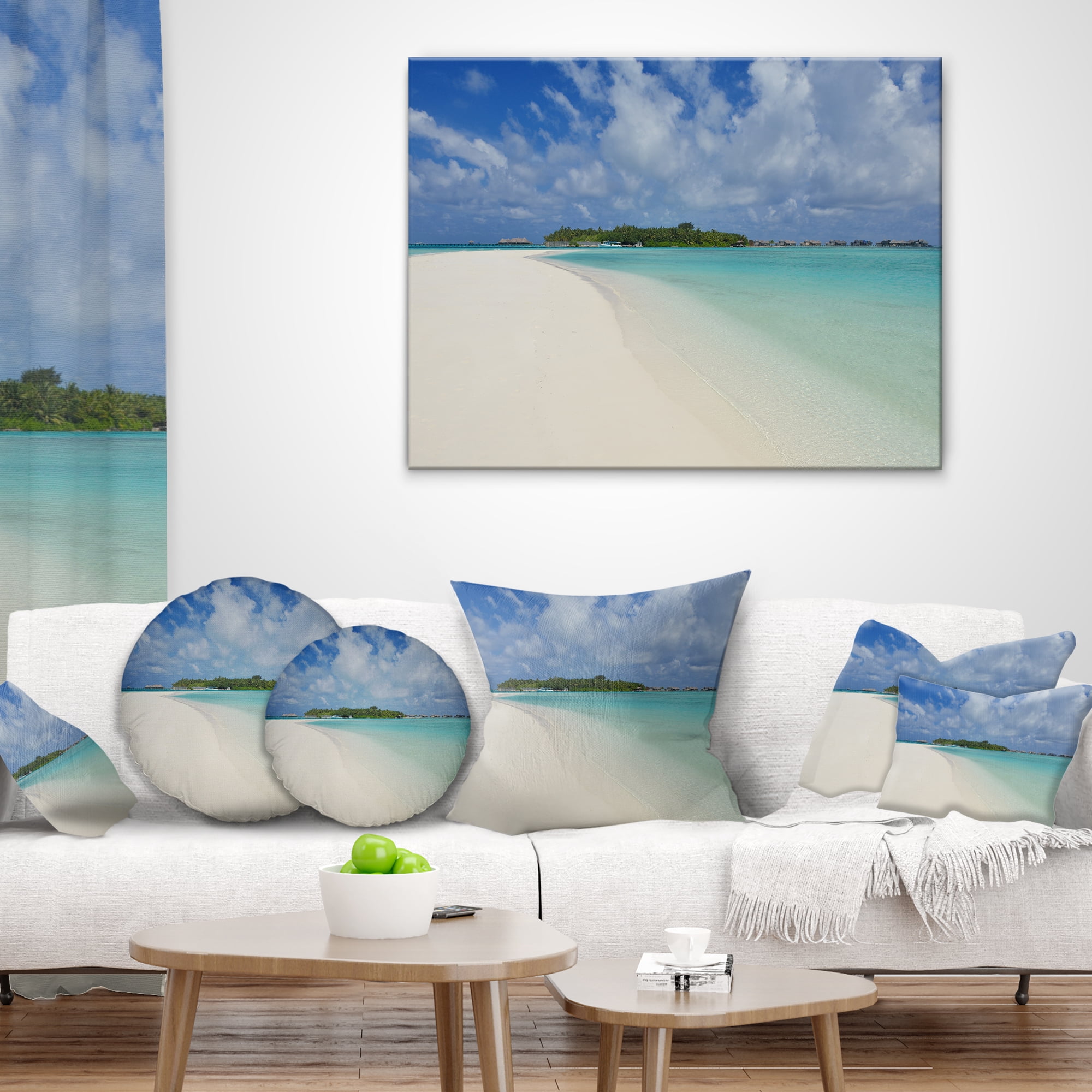 Designart Calm Seashore at Tropical Beach - Modern Seascape Throw Pillow - 18x18