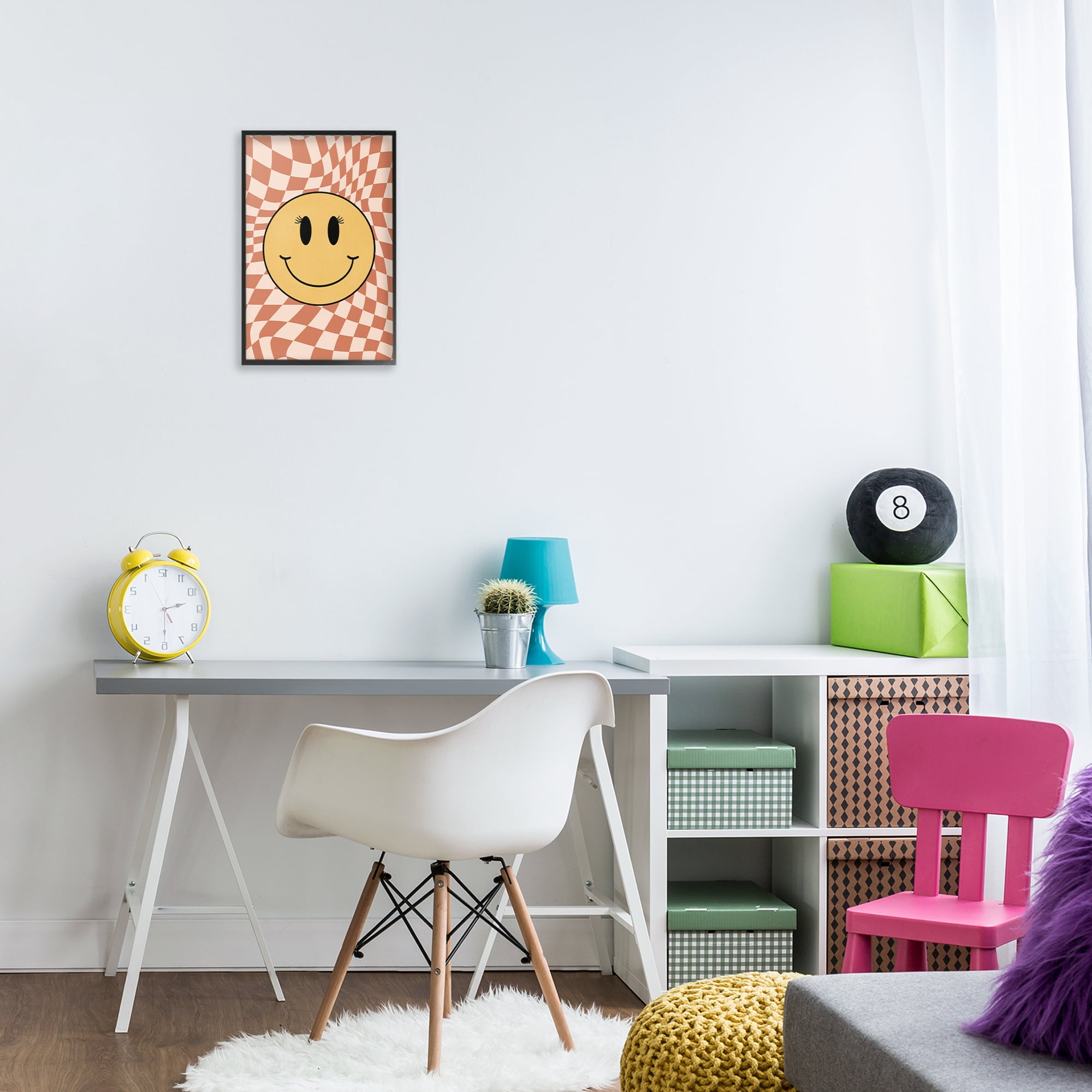 Stupell Industries Wavy Checkered Smiley Novelty Painting Black Framed Art Print Wall Art, 12 x 18