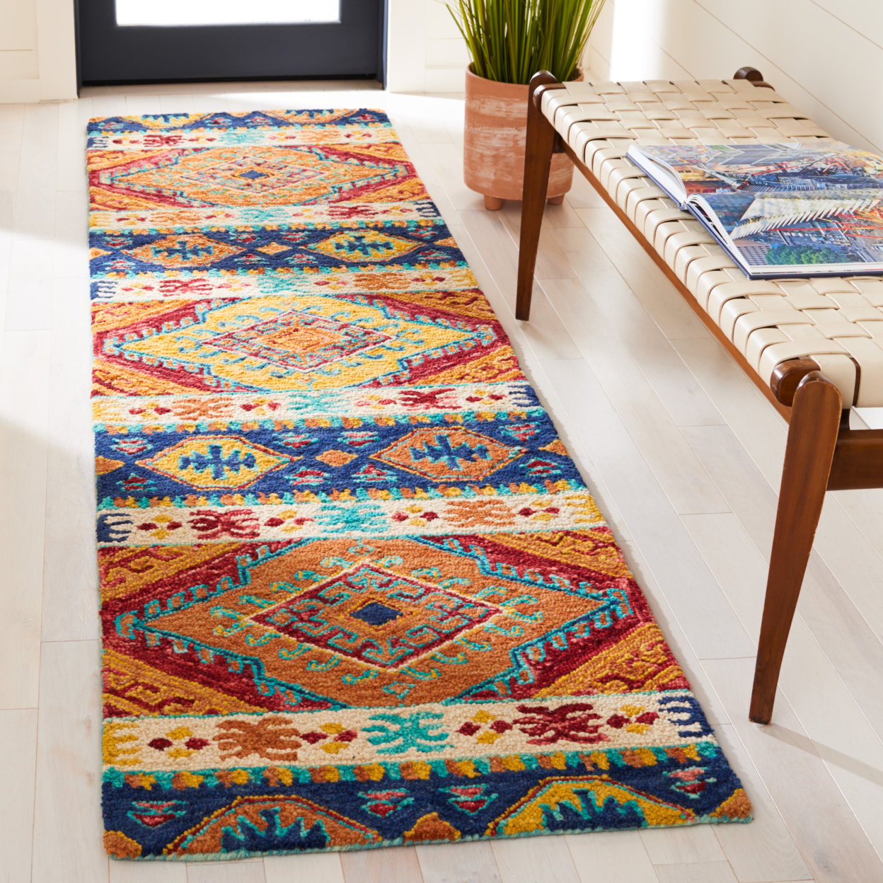 thumbnail image 3 of SAFAVIEH Aspen Tessan Southwestern Wool Area Rug, Navy/Ivory, 3' x 5', 3 of 10