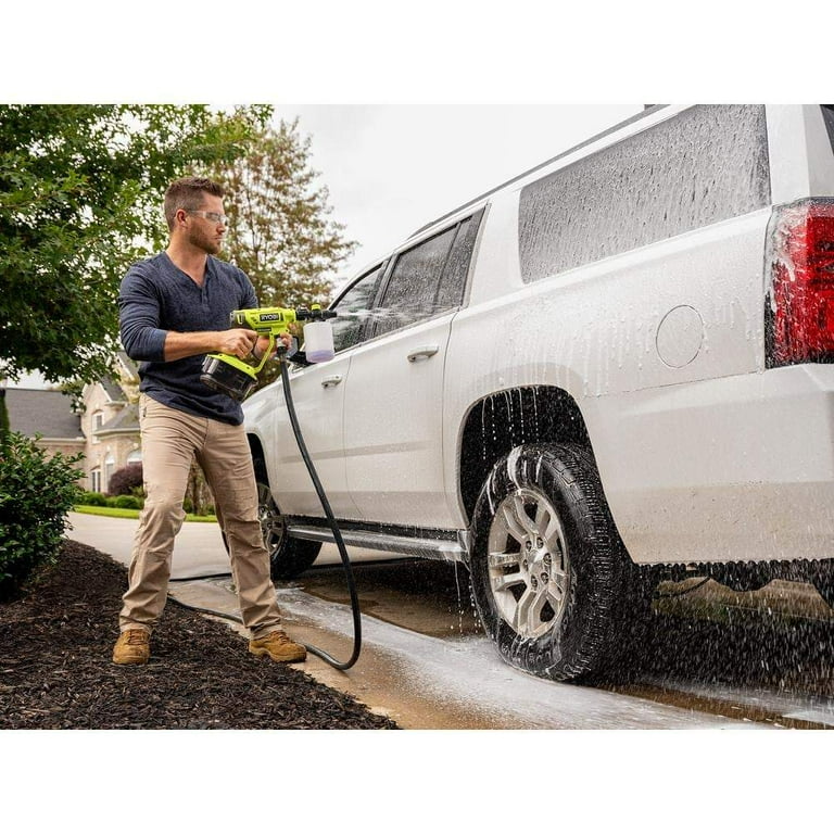 Ryobi Pressure Washer: Darren's new toy to clean car wheels 