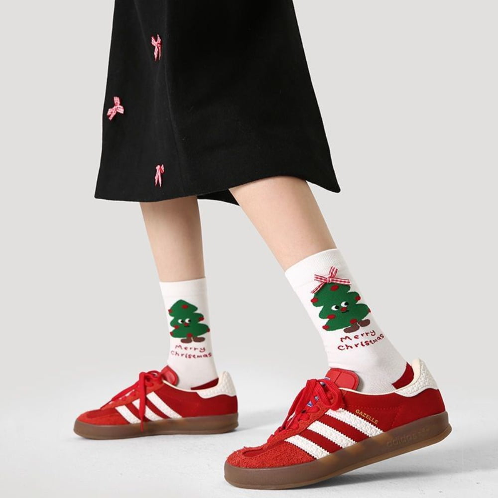 Christmas Stocking for Women Autumn/Winter Mid-Calf Socks Cute Homewear Warm Long Socks Holiday Gift with Festive Designs.