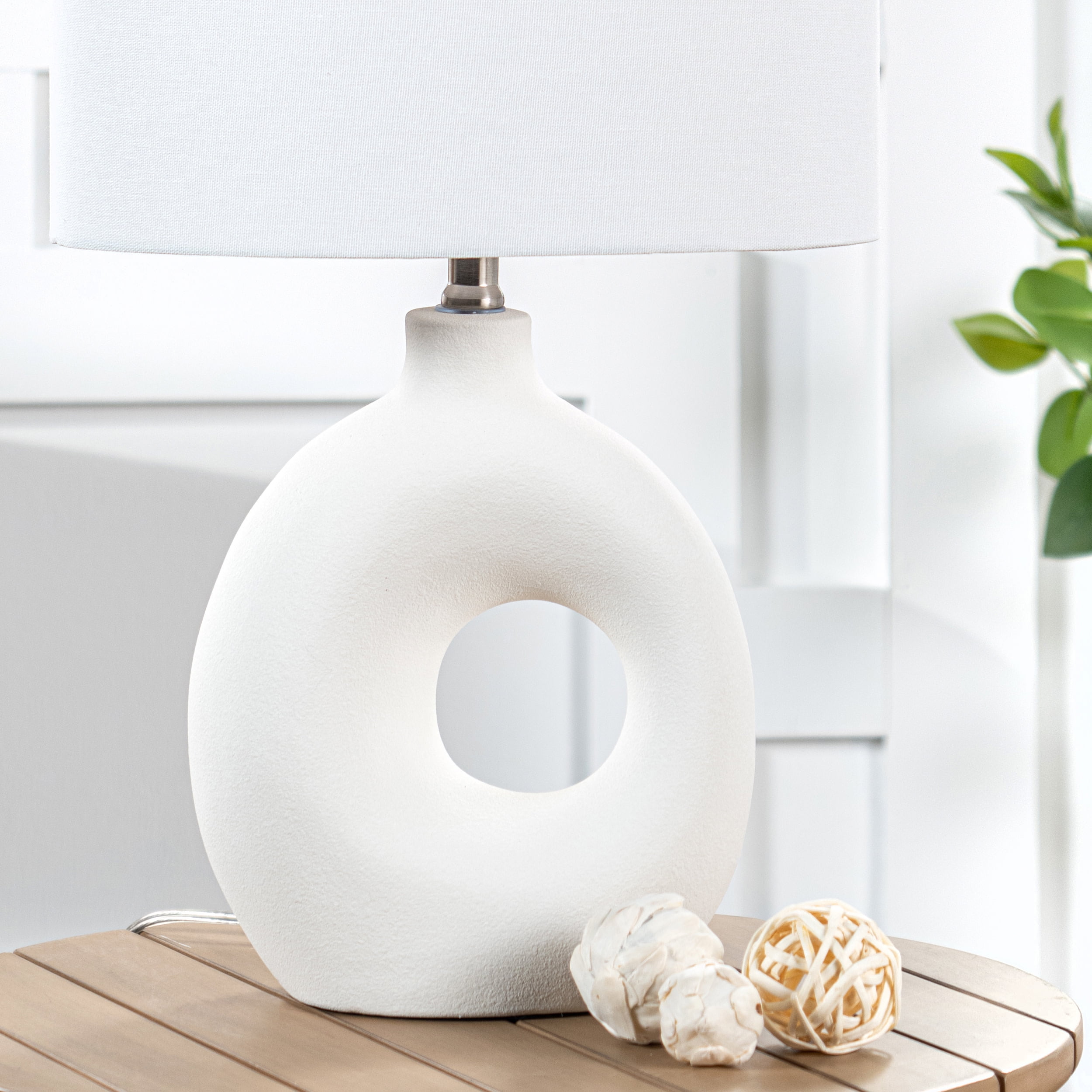 nuLOOM 23-inch Contemporary Ceramic Table Lamp, 22.5" H x 14" W x 8" D, White
