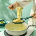 thumbnail image 4 of Cuchara para fideos de cocina - colador resistente a altas temperaturas - Cuchara con filtro colador, 4 of 6