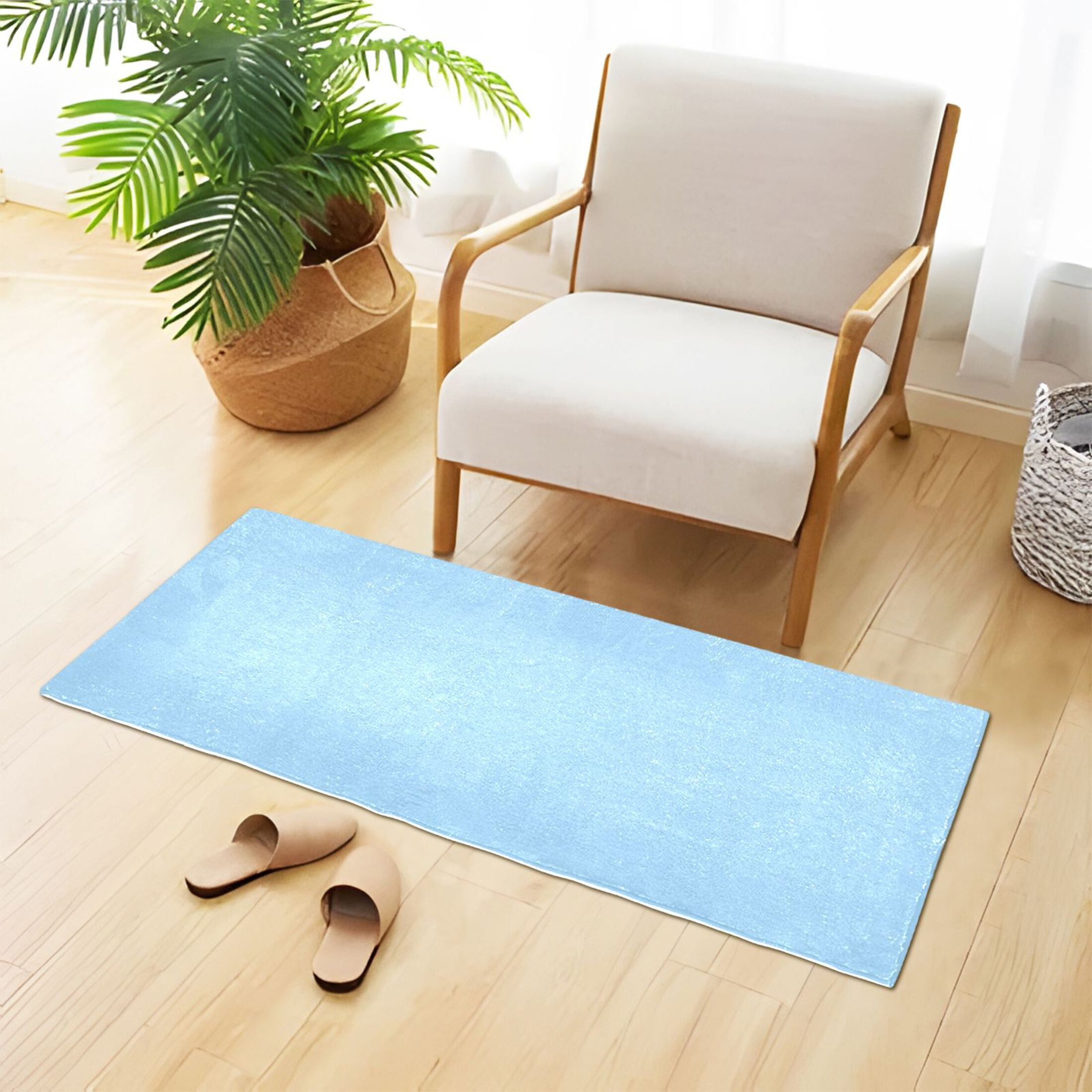 Light Sky Blue Bath Mat 39x20 Non-Slip Bathroom Rugs Absorbent Soft Plush Quick Dry for Tub Shower Kitchen Home Decor