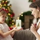thumbnail image 5 of onlyliua Liquidación Velas Navideñas Sin Llama, Farol de Nieve Navideño, Farol de Nieve con Forma de Vela con Música, Farol Iluminado Brillante, Árbol de Navidad, Escena de Muñeco de Nieve, Festival,, 5 of 7