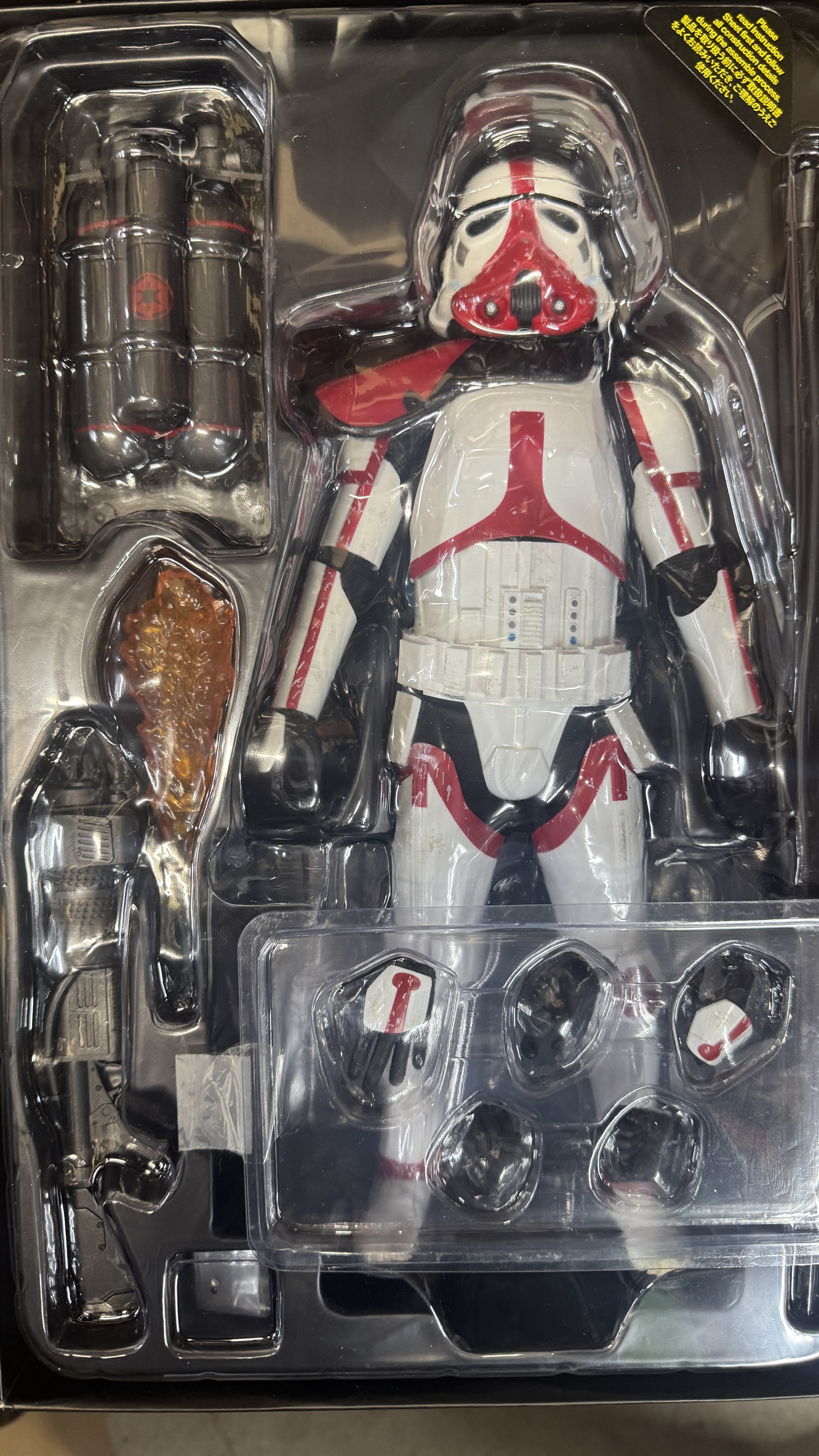Pre-Owned Star Wars The Mandalorian Incinerator Stormtrooper Collectible Figure