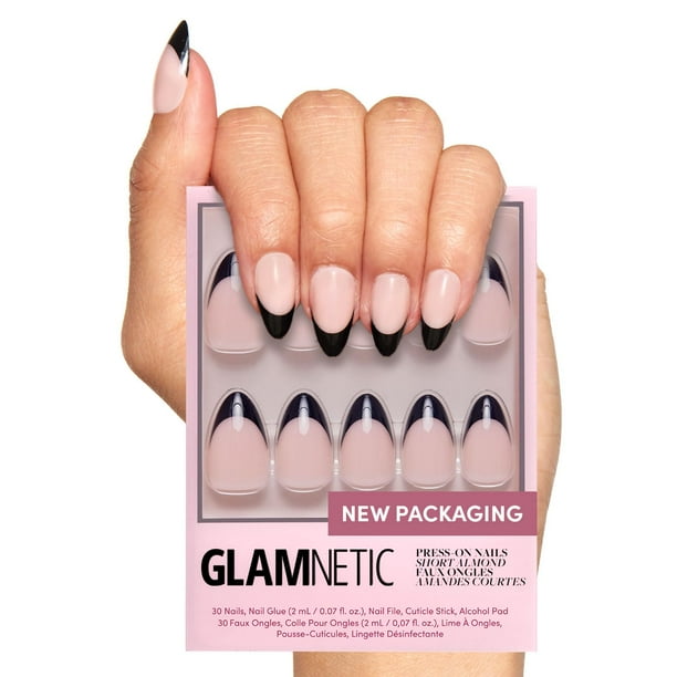 Press On Nails Glamnetic Caviar semitransparente con almendra corta