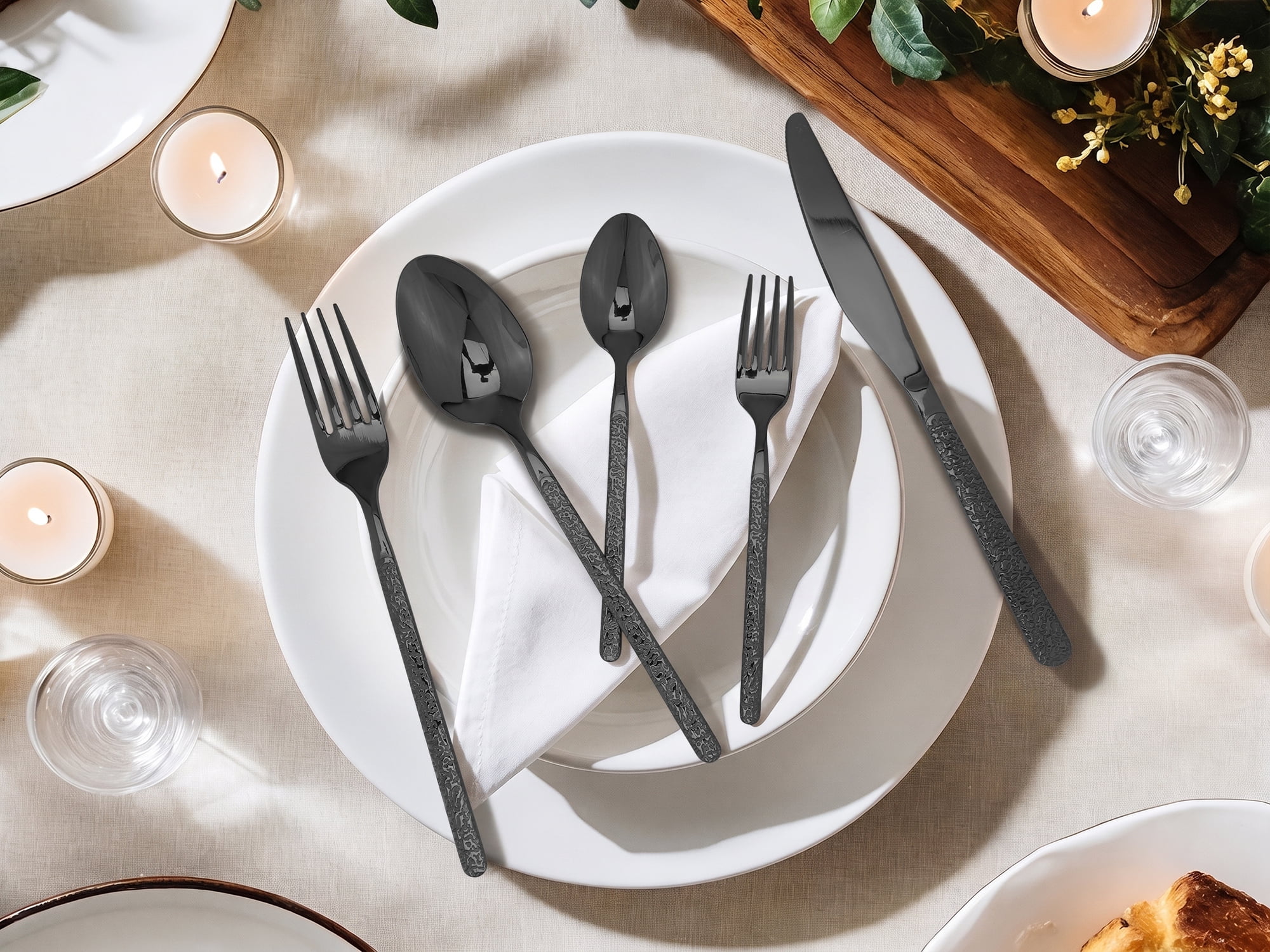 Unique Bargains 20 Piece Stainless Steel Flatware Set with Texture and Mirror Black