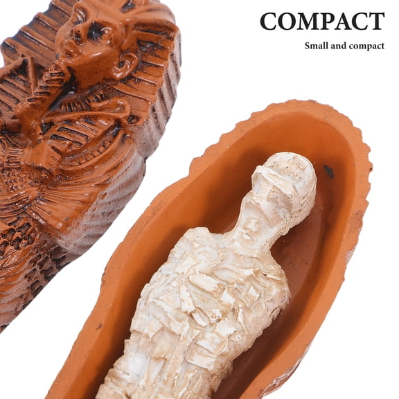 1 Set of Vivid Resin Mummy Figurine Decor Sand Table Models