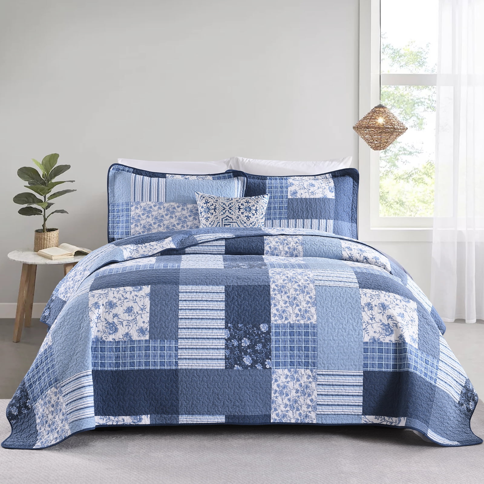 DDUOXIN Blue King Size Quilts - 100% Cotton King Size Bedspread Quilt Set, Floral Plaid Quilt for King Bed, Lightweight Reversible Bed Spread Bedding Set with 2 Pillow Shams for All-season, 3-Piece