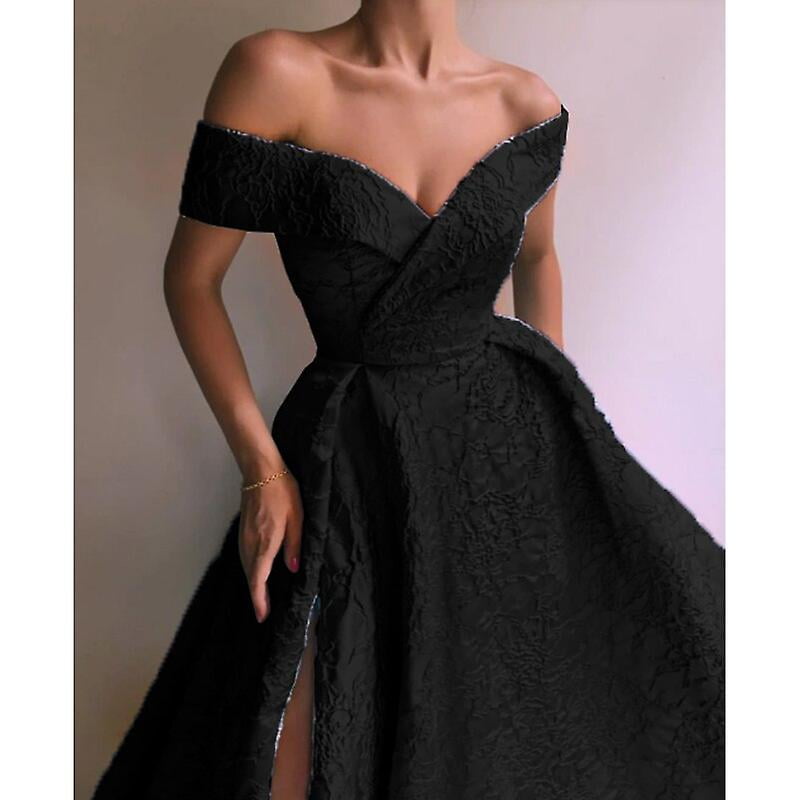 New black gown hotsell