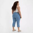 thumbnail image 4 of Levi's Women's Plus Size 311 Shaping Skinny Capri Jeans, 4 of 4