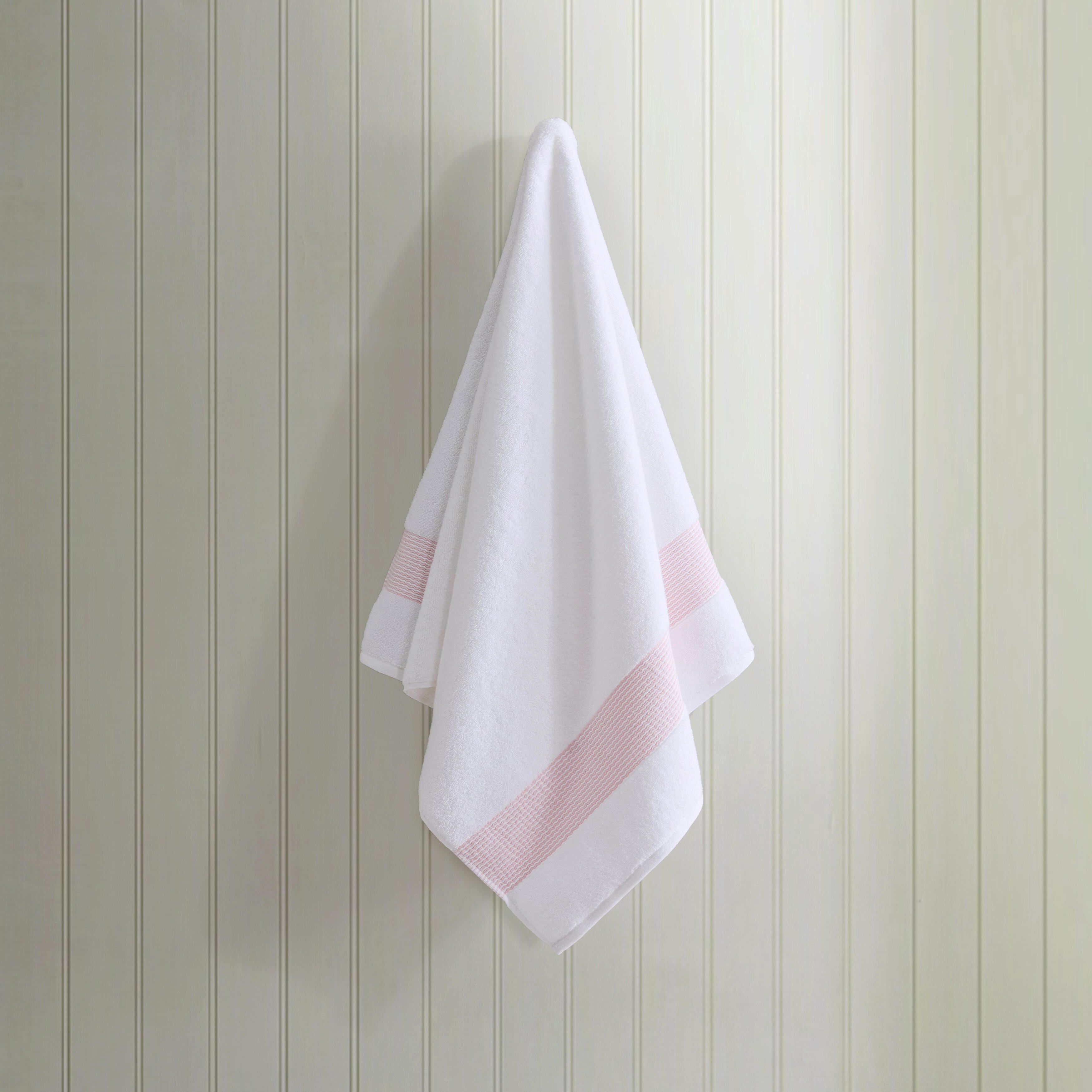 Martha Stewart Everyday Wavy Tide 2-Piece Cotton Bath Towel Set – Soft, Absorbent Bathroom Towels with Pink Accent