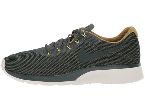 nike tanjun racer green