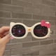 thumbnail image 2 of Hello Kitty-gafas de sol con dibujos animados para niñas, lentes de sol con diseño divertido de dibujos animados, ideal para regalo, 2 of 3