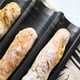thumbnail image 4 of Toystoory Bandeja antiadherente para hornear pan con tres ranuras, estante resistente al calor, molde Rectangular, horno microondas, utensilios Herramientas y accesorios para hornear, 4 of 6