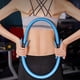 thumbnail image 3 of Anillo de Pilates de 15 pulgadas para fitness femenino - Equipo portátil de ejercicio de yoga con mangos de goma de doble cara - Tónico para muslos, herramienta de entrenamiento de cuerpo completo, 3 of 4