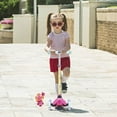 thumbnail image 3 of Barbie Trottinette Auto-Équilibrée avec Roues Lumineuses, Plateau Extra Grand, Plateforme à 3 Roues, Frein Activé au Pied, Limite de 75 Lb, Enfants et Tout-Petits Filles Ou B, 3 of 11