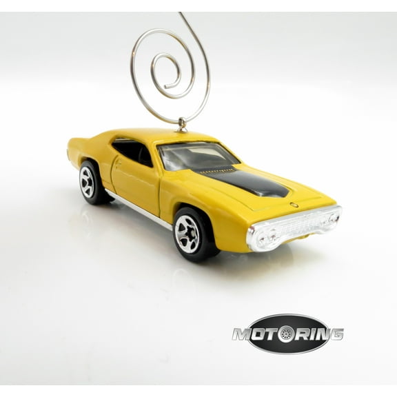 1971 '71 Plymouth GTX Yellow Car Rare Christmas Tree Ornament Diecast