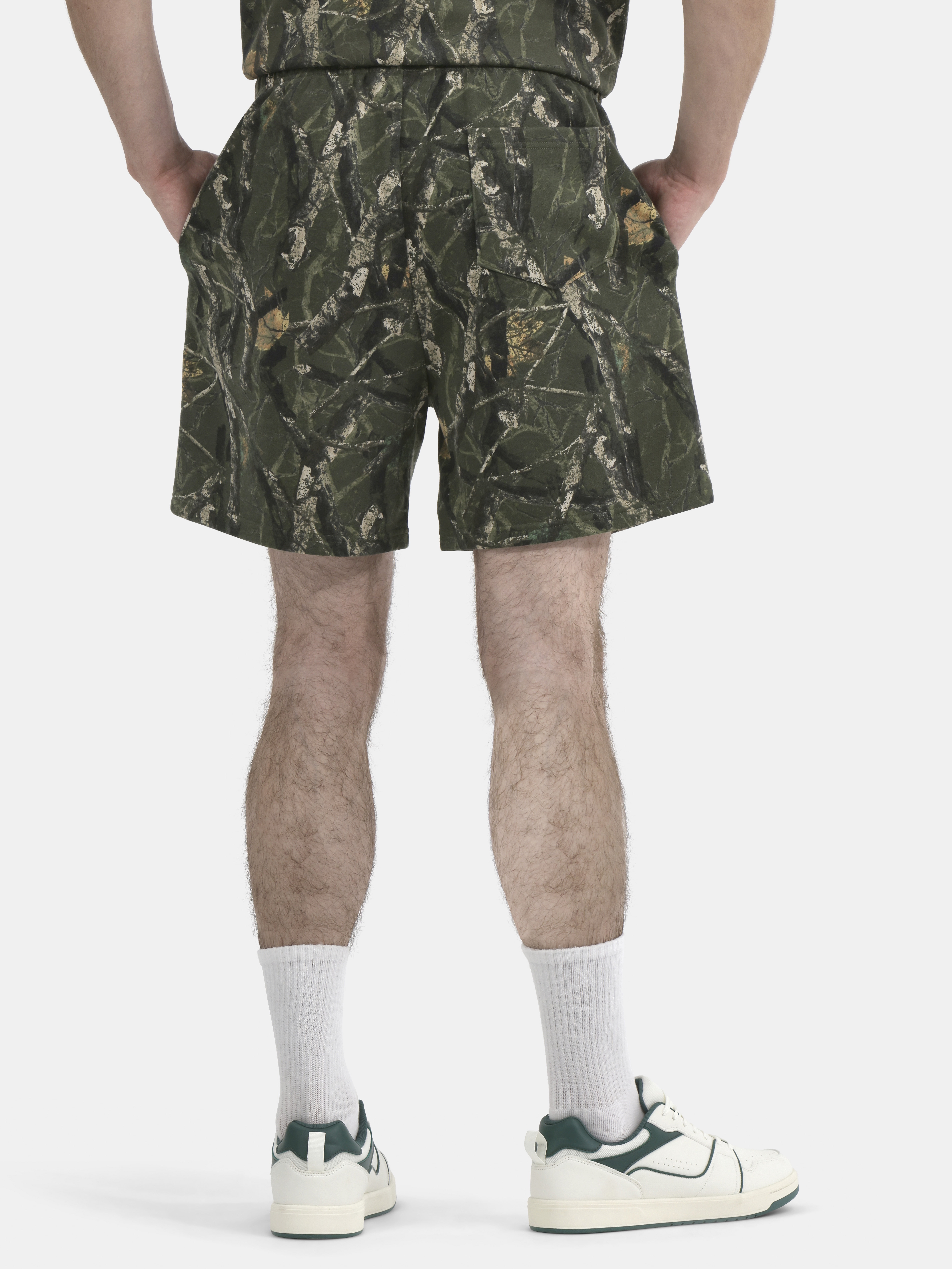 No Boundaries Soft Fleece Jogger Shorts, 6" Inseam, Men's and Big Men's
