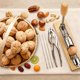 thumbnail image 2 of Herramienta Cascanueces Abridor de Nueces Acero Inoxidable: Juego Quiebrador Mecánico de Nueces Castañas Avellanas con Alicate y Aguja Cangrejo, Rompe Pelador Nuez Adjustable, con Base y Mango Madera, 2 of 4